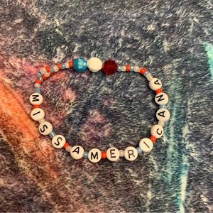 💜 13 Taylor Swift Eras Tour Friendship Bracelets